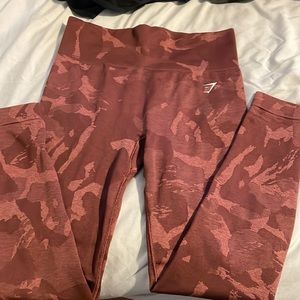 Gymshark Adapt Camo Seamless Leggings Red (Cherry Brown Color) Size M